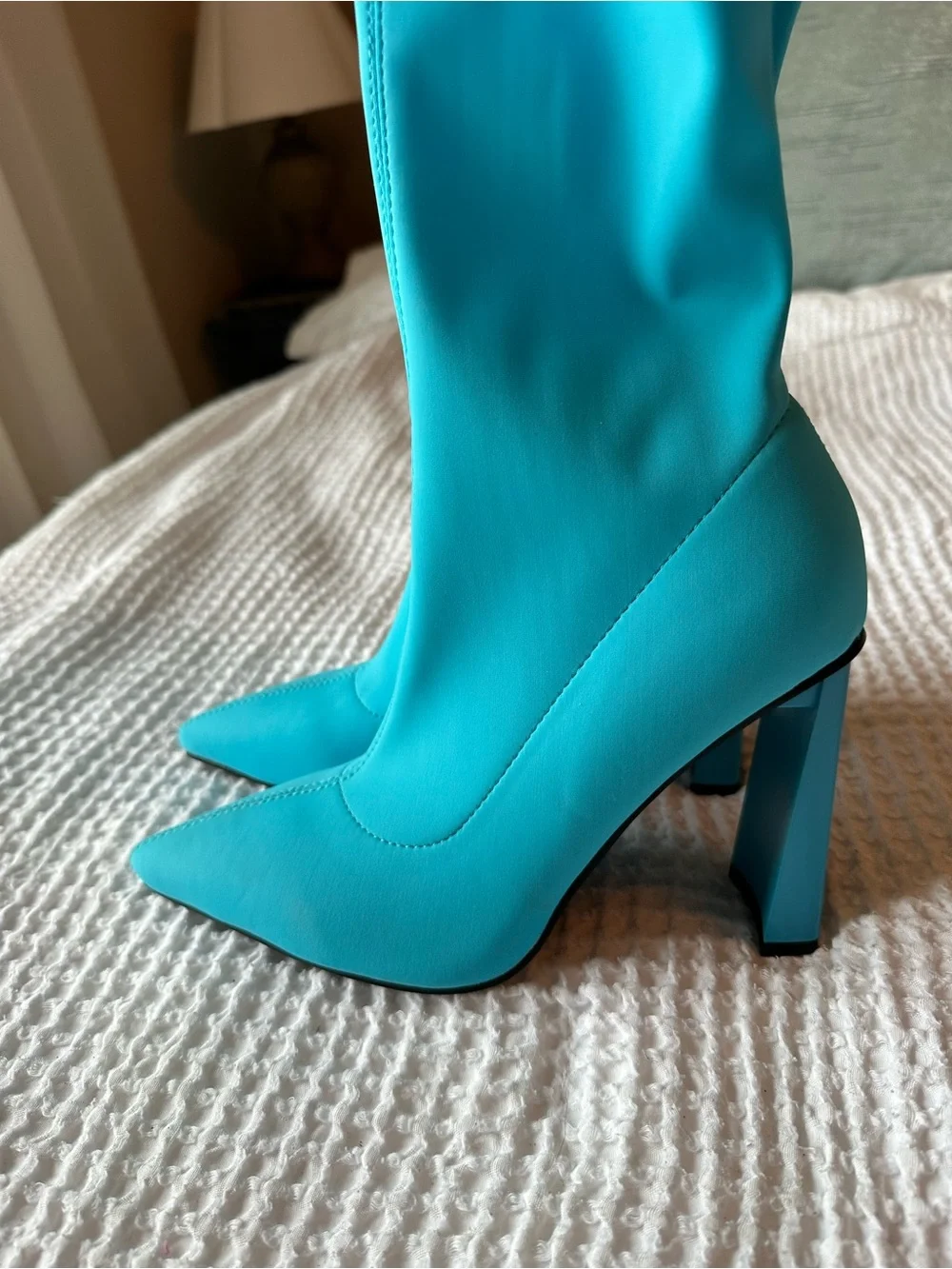 Azalea Wang Estate 75 Turquoise Knee High Boots Pointed Toe Sz 7.5 EU 38
